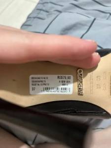 Bota Nova Em Couro Arezzo N. 37