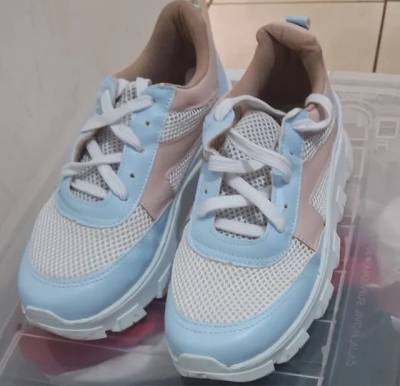 Vende-se Tnis