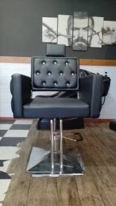 Cadeira De Salo Ou Barbearia