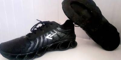 Tenis Mizuno.(usado)