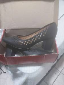 Sapato Alto Quadrado Vizzano Bico Fino