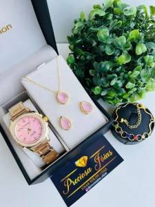 Kit Feminino, Valor: 80,00 Reais