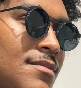 Vendo Oculos De Sol Em Ao Preto Fosco
