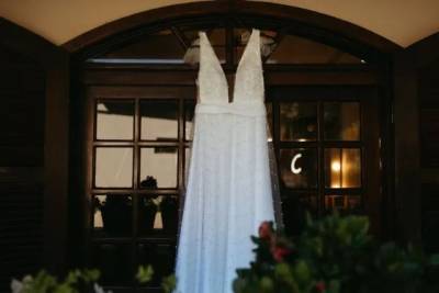 Vestido De Noiva Com Tule De Prolas E Vu