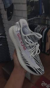 Tnis Yezzy Boost 350
