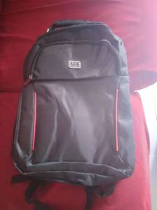 Mochila Espaosa E Nova
