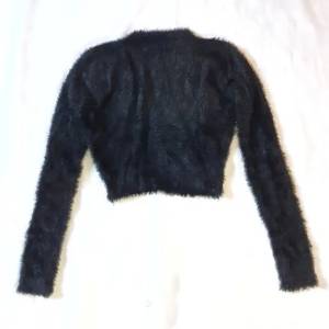 Cropped Preto Pelinho M Nova