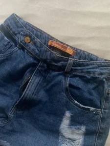 Short Jeans