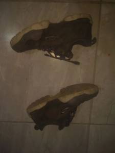 Vendo Barbada Oakley 120$ Nmero 41/42