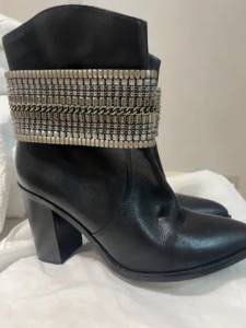 Bota Arezzo