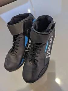Tnis Everlast