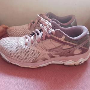 Tenis