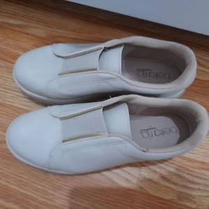 Sapato Beira Rio 37