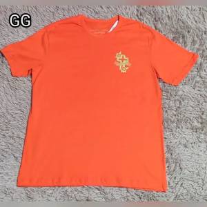 Blusas Tamanho Na Foto 20$ Cada