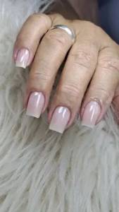Manicure/pedicure