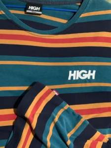 Camiseta High