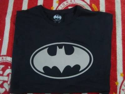 Camiseta Batman - Nova - Tamanho: Gg (brasil)
