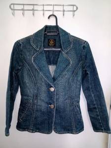 Jaqueta Jeans, Grife Frum.