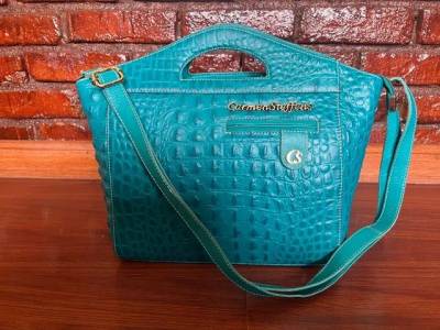 Oportunidade! Vendo Bolsas Carmen Steffens