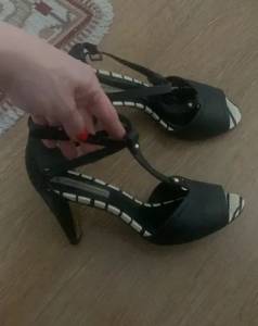 Vendo Sandlia Jorge Bischoff