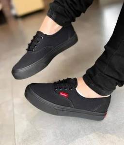 Tnis Redley Black