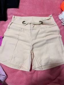 Shorts Begaline.
