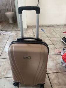 Mala Com 4 Rodas
