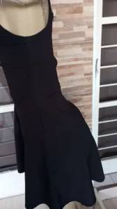 Vestido Preto  Babado
