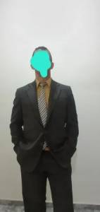 Terno Lindo Com Gravata, Marrom Escuro Com Risca