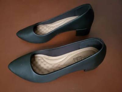 Vendo Sapato Feminino Beira Rio 37