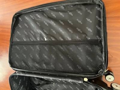 Mala Pequena De Viagem