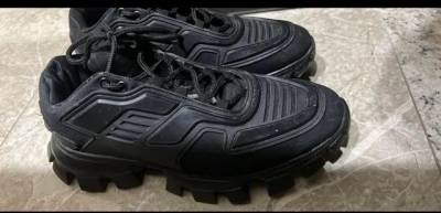 Vendo Tnis Prada