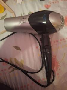 Vendo Secador Britnia 2300 W 220v
