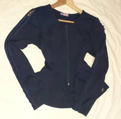 Blusa Manga Longa Seminova Tchica