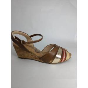 Sandlia Salto Anabela Marrom Piccadilly