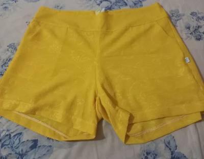 Shorts Tamanho 44,46!20 Reais