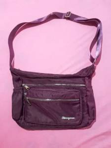 Bolsa De Lado Roxa (nova)