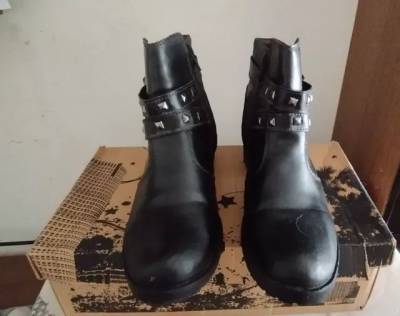 Bota Estilo Country Em Courino