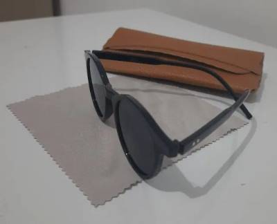Oculos Escuro Novo
