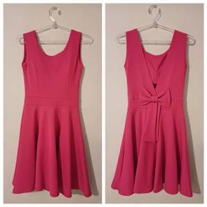 Vestido Curto Rosa P