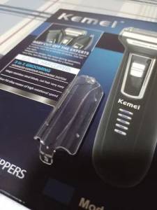 Aparador De Pelos Kemei Semi Novo