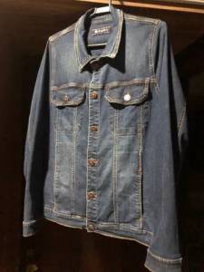Jaqueta Jeans Slim / Tamanho P
