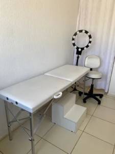 Maca Portatil Que Vira Mala, Mocho, Escada E Ring Liht