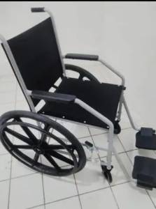 Cadeira Rodas Nova