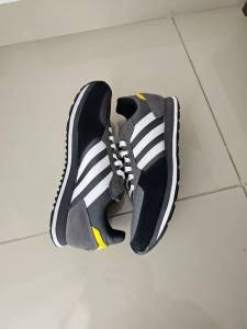 Tenis Adidas Cinza Original N 41