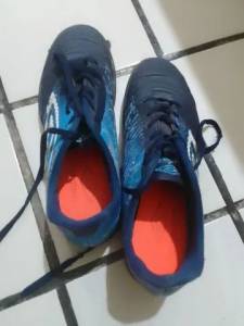 Chuteira Society Umbro Seminovo