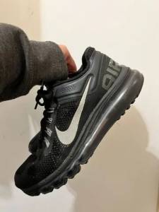 Tnis Nike Air