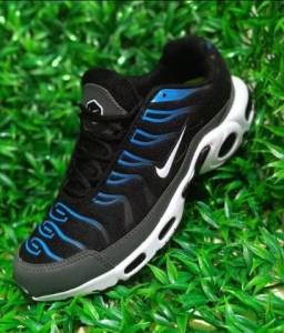 Tnis Nike Tn