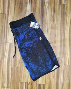 Bermudas Em Elastano