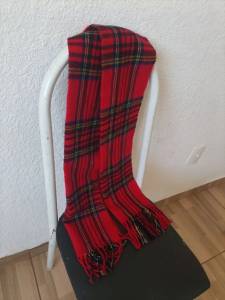 Cachecol Vermelho (novo) Da Cidade De Gramado - Regio Pampulha Bh